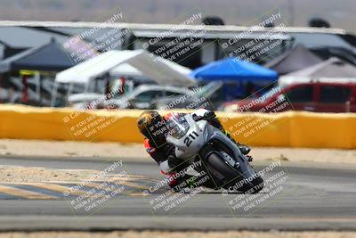 media/Apr-09-2022-SoCal Trackdays (Sat) [[c9e19a26ab]]/Turn 2 (1140am)/